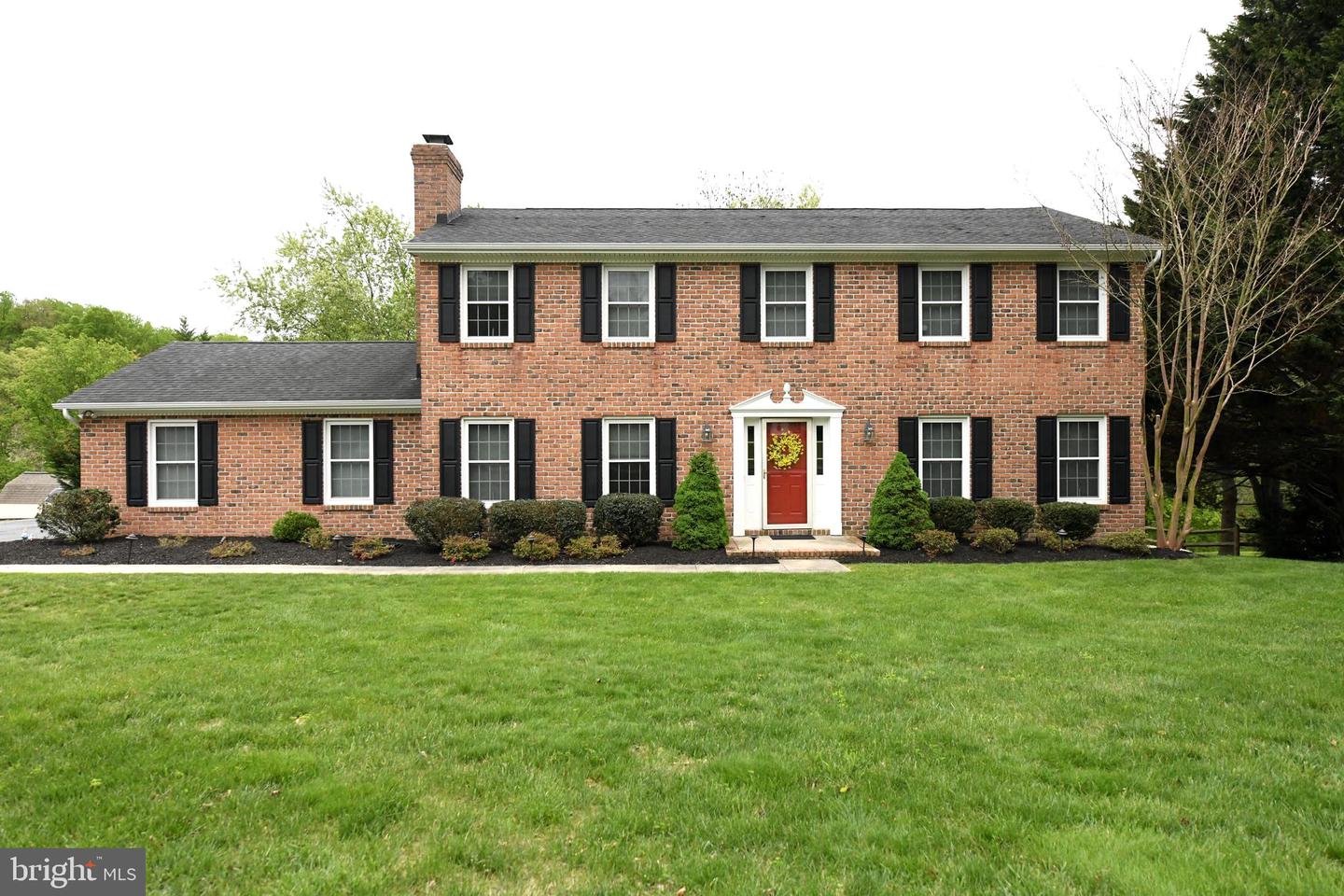 305 Rolling Knoll Drive
