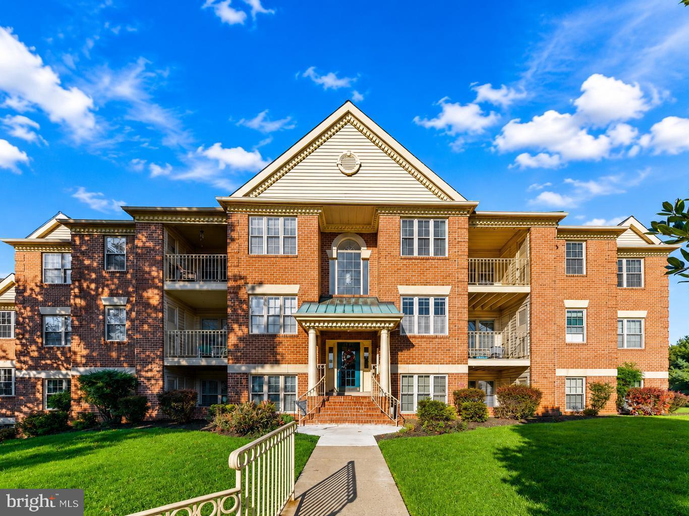 1713 Landmark Drive #1l
