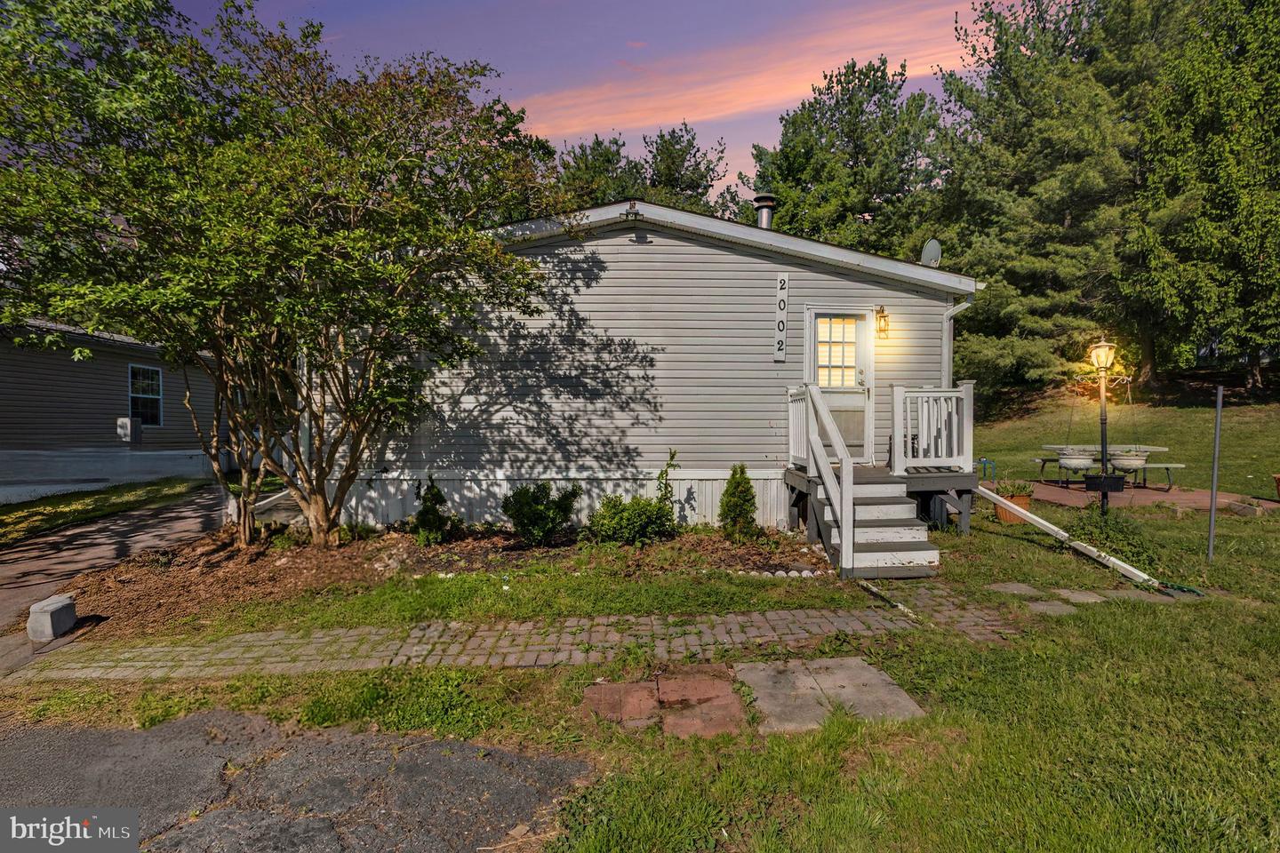 2002 David Drive