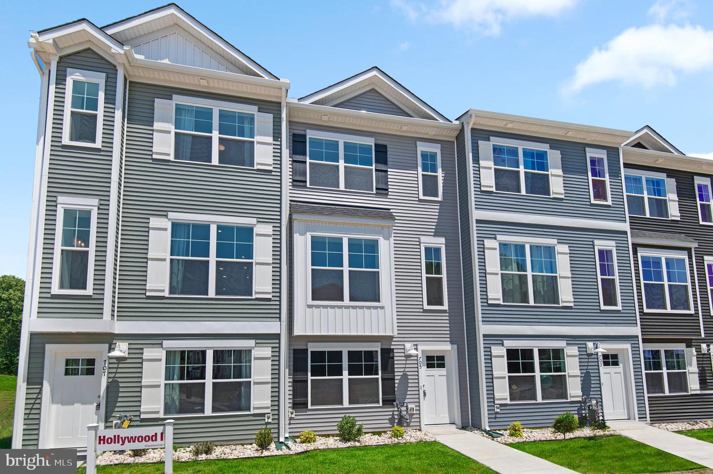 754 Bur Oak Court