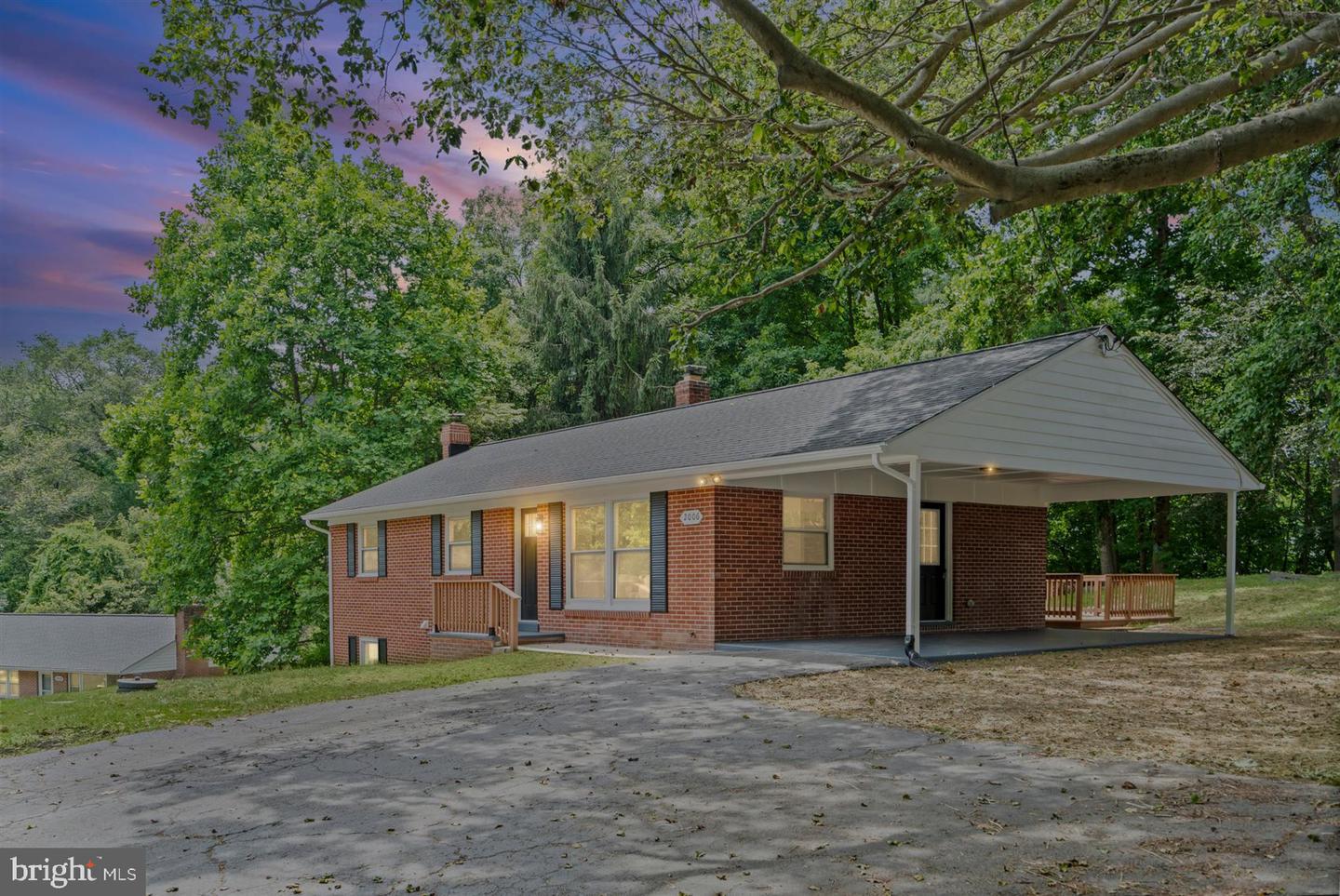 2006 Valley View Court