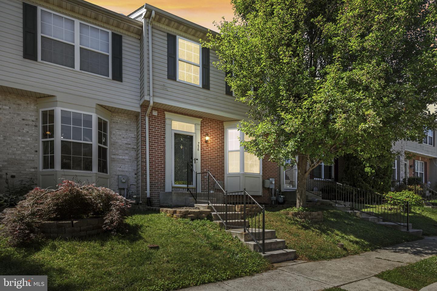 756 Hickory Limb Circle