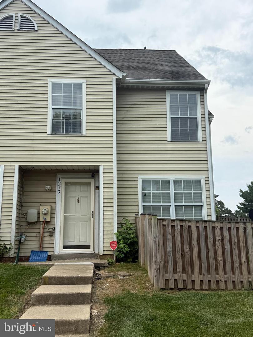 1273 Musket Court #18