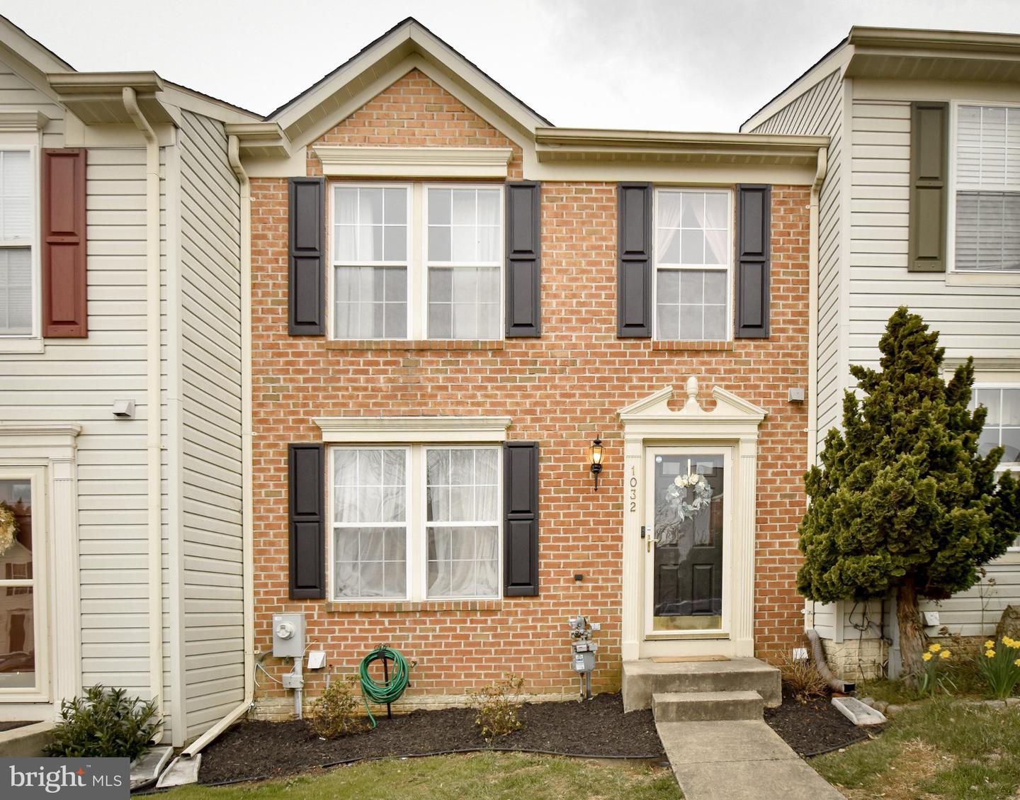 1032 Jeanett Way