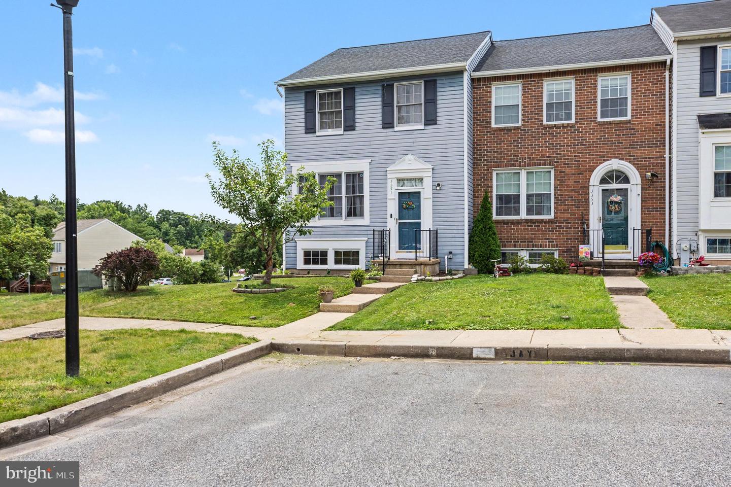 3351 Deepwell Court