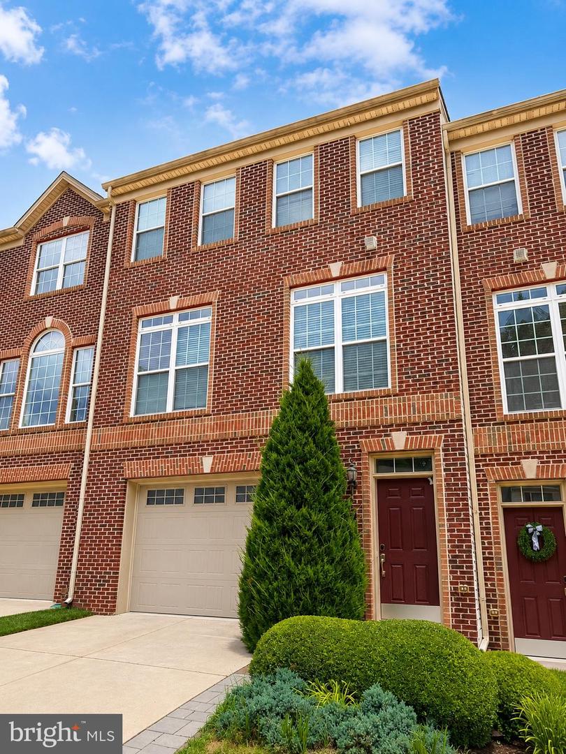 725 Perthshire Place #66