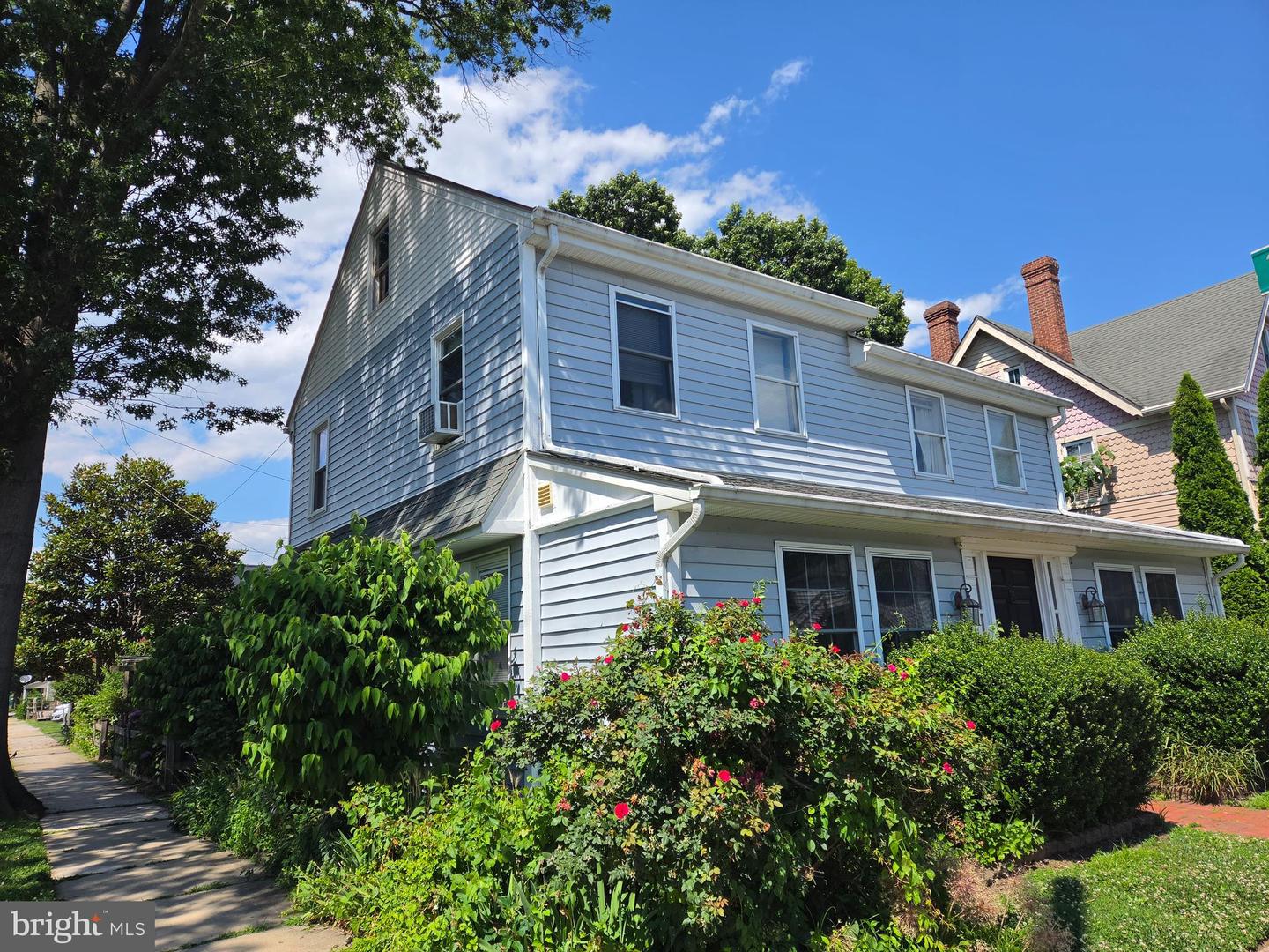 567 Green Street
