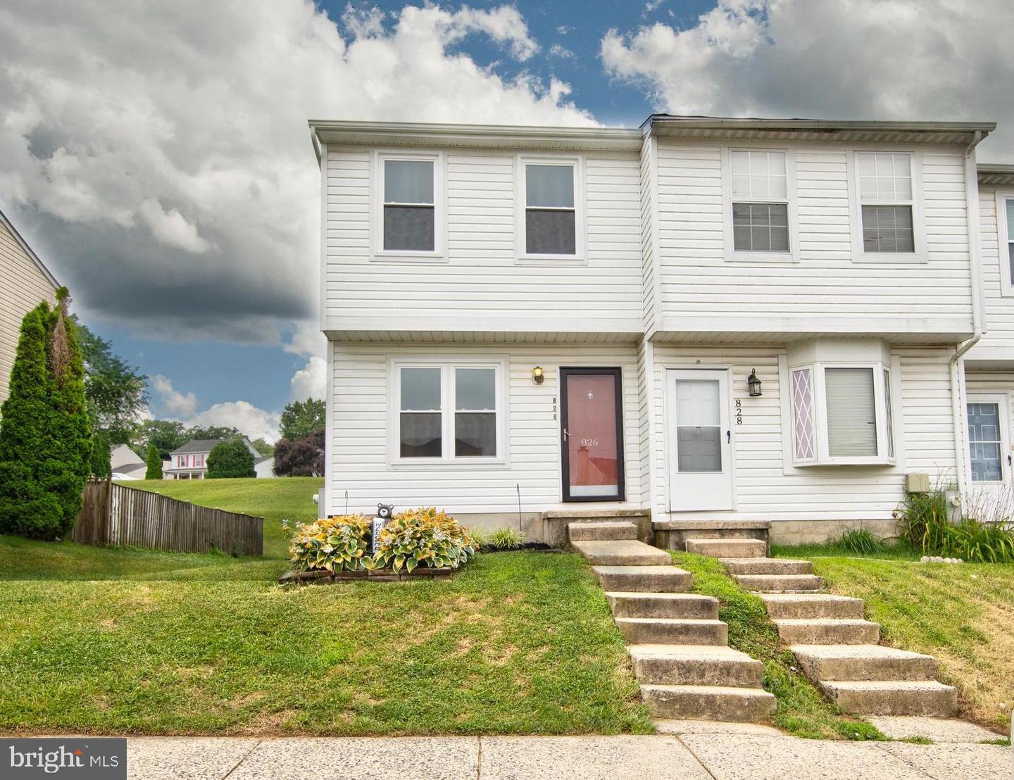 826 Clover Leaf Court