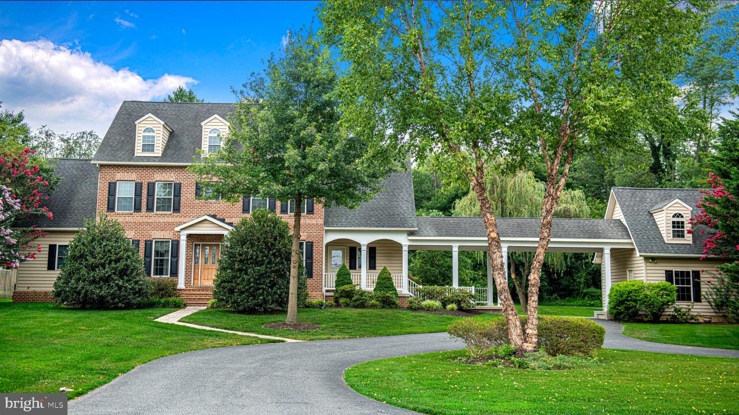 800 S Fountain Green Road