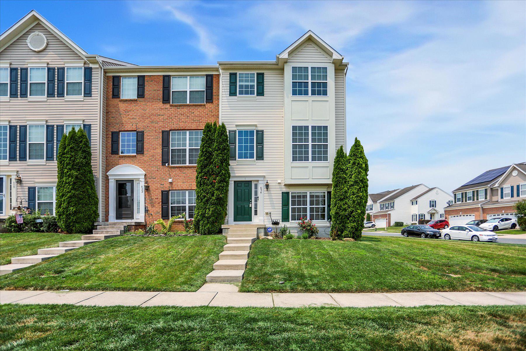 634 Snowberry Way
