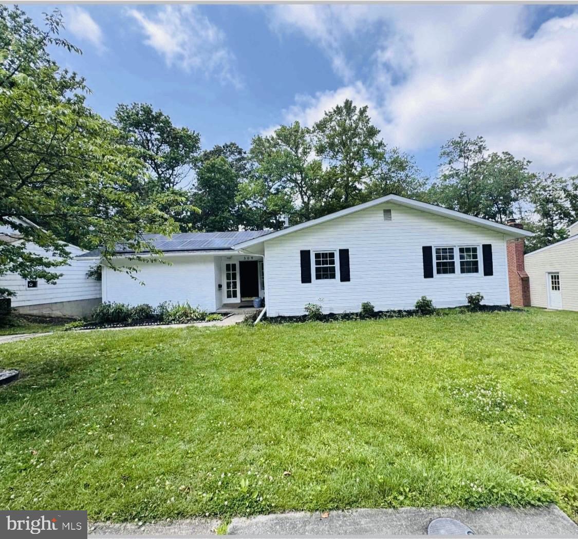 309 Tartan Green Court