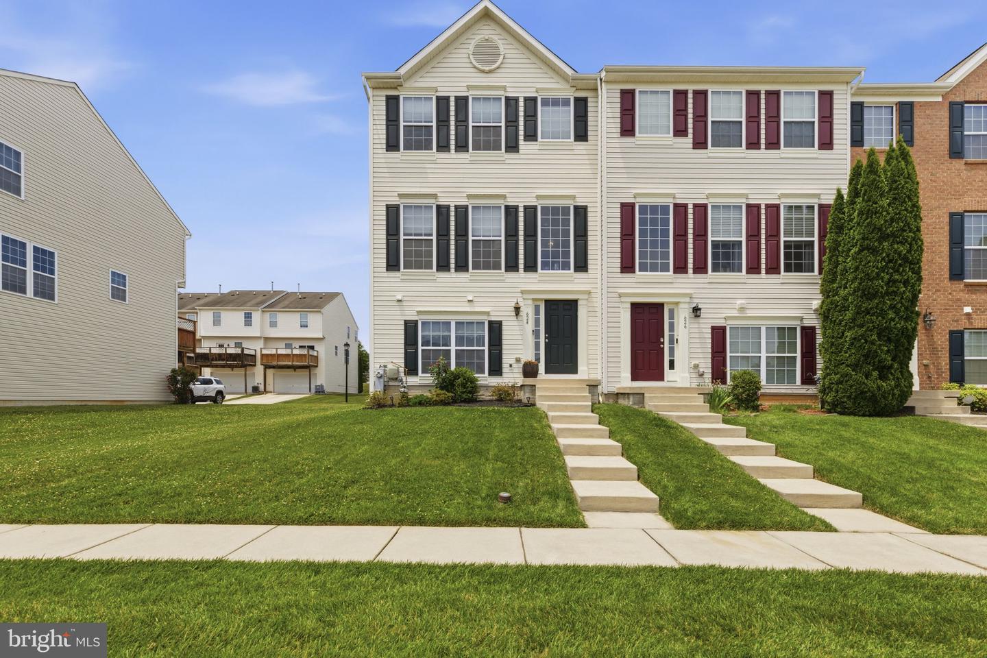 624 Snowberry Way, Aberdeen
