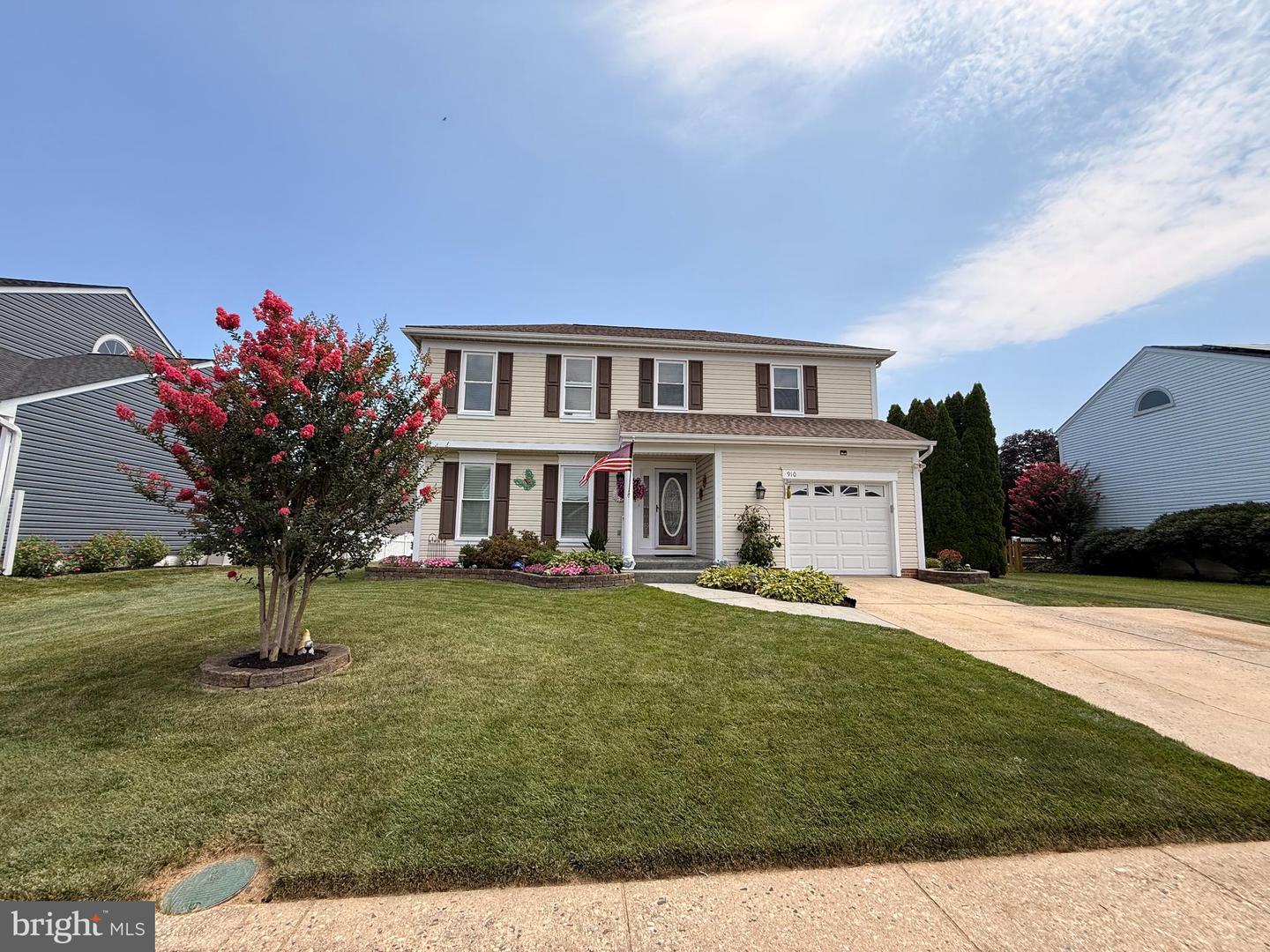 910 Bergen Court
