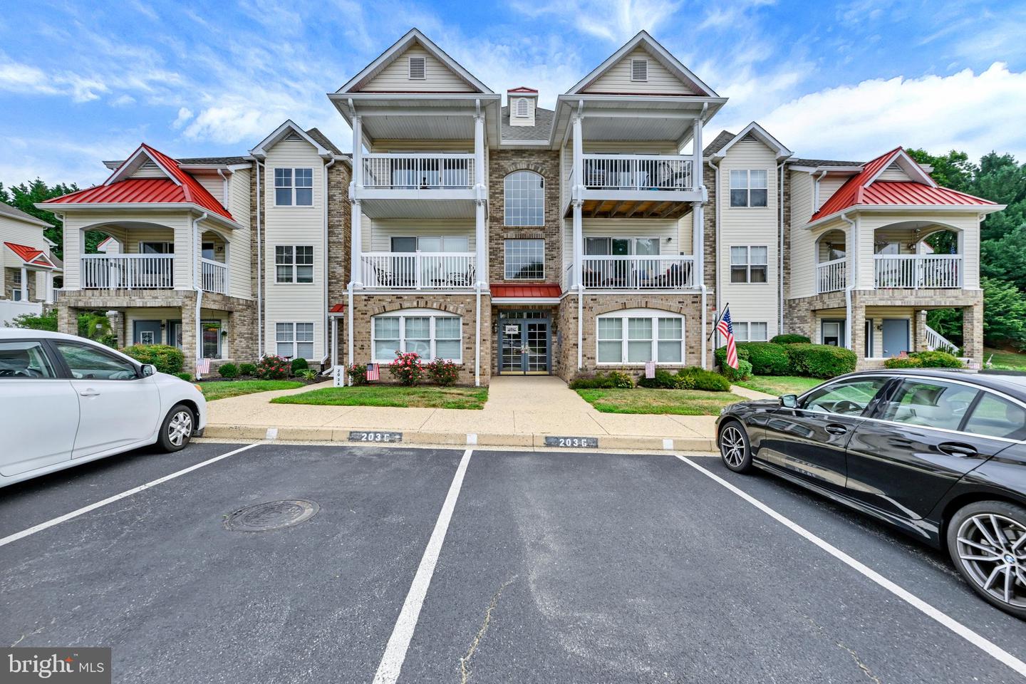 203 Kimary Court #203-K