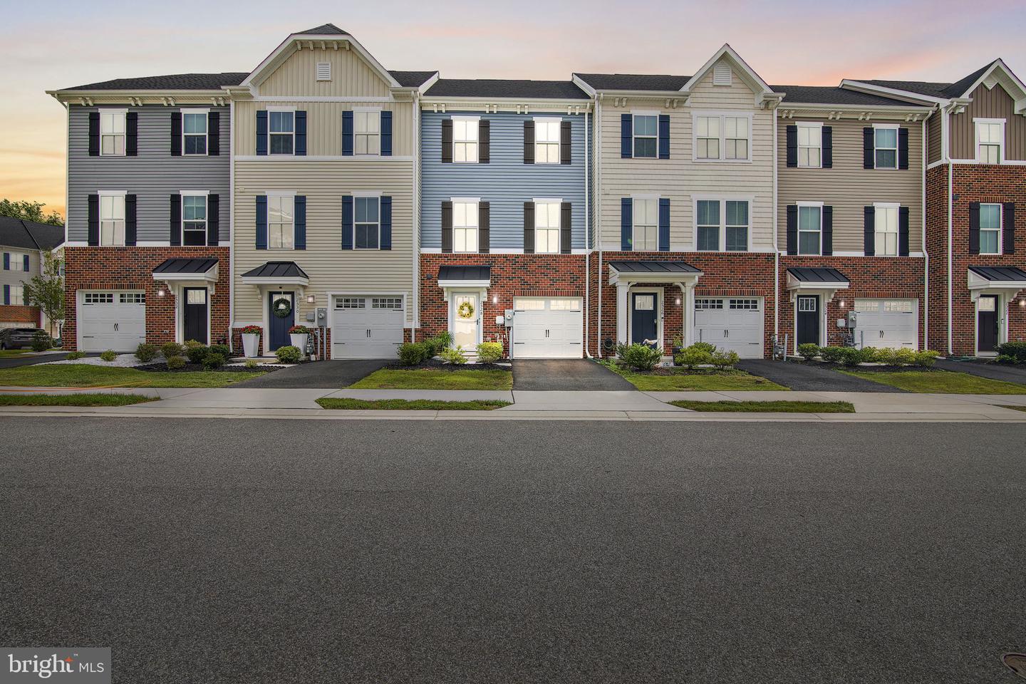 2528 Schooner Way