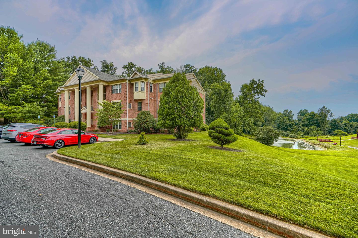 1700 Landmark Drive #2h