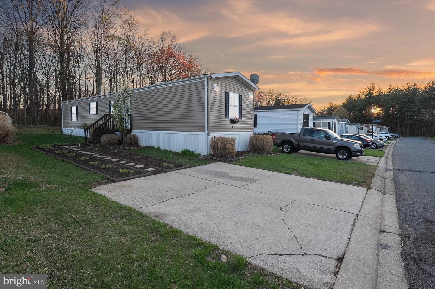 419 Underwood Lane