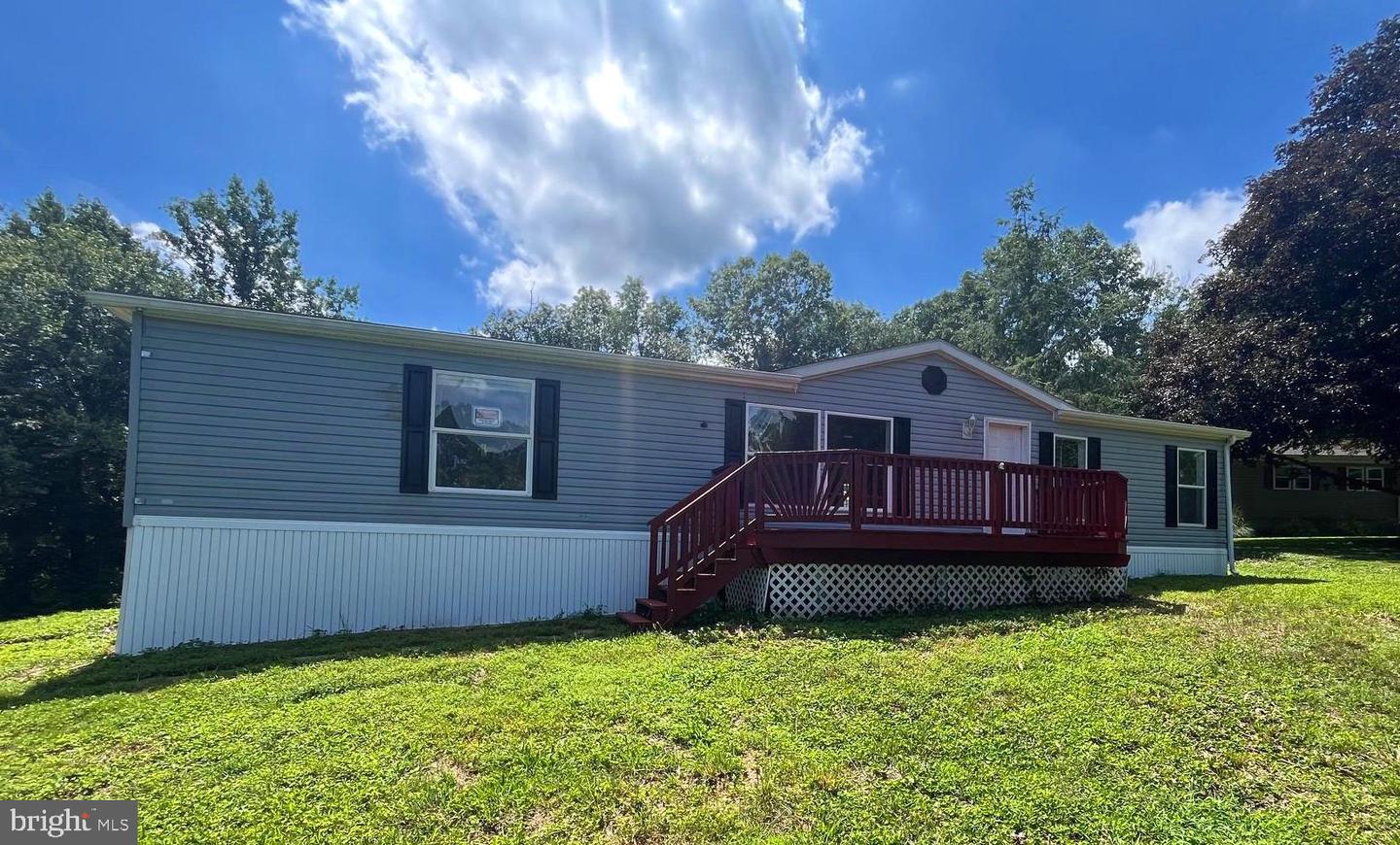 108 Creek View Ct