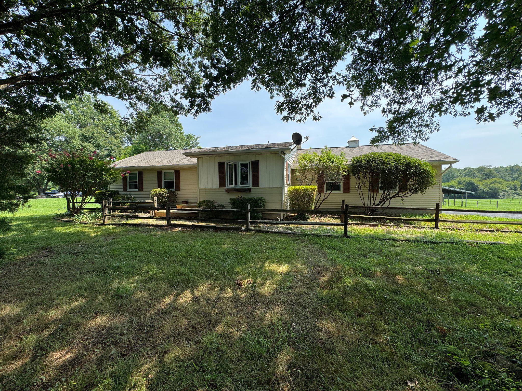2401 Edwards Lane