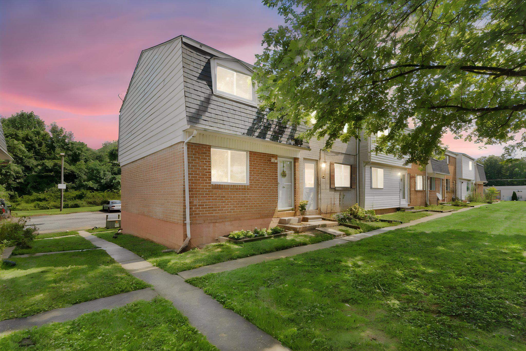 203 Columbine Court