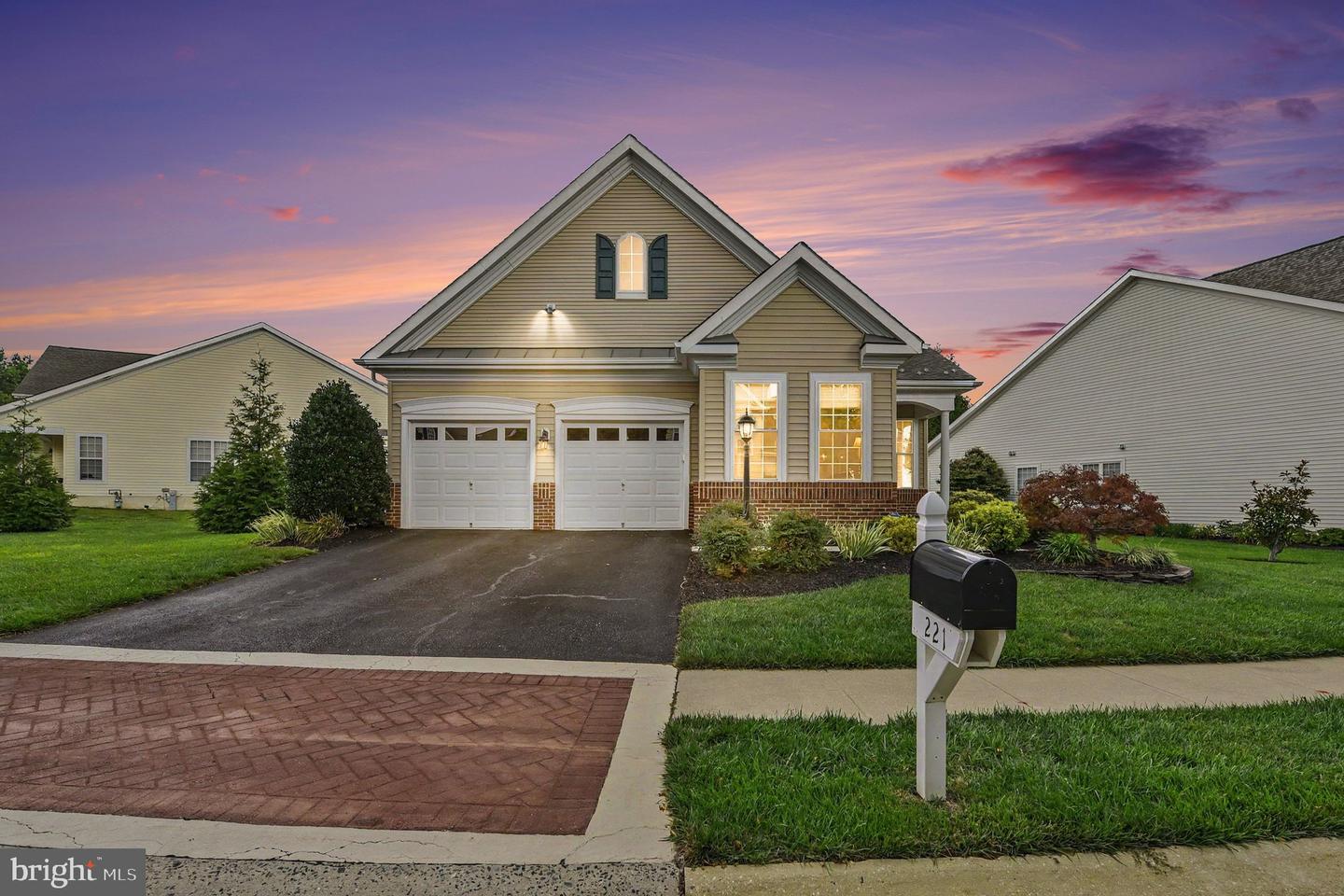221 Smarty Jones Terrace