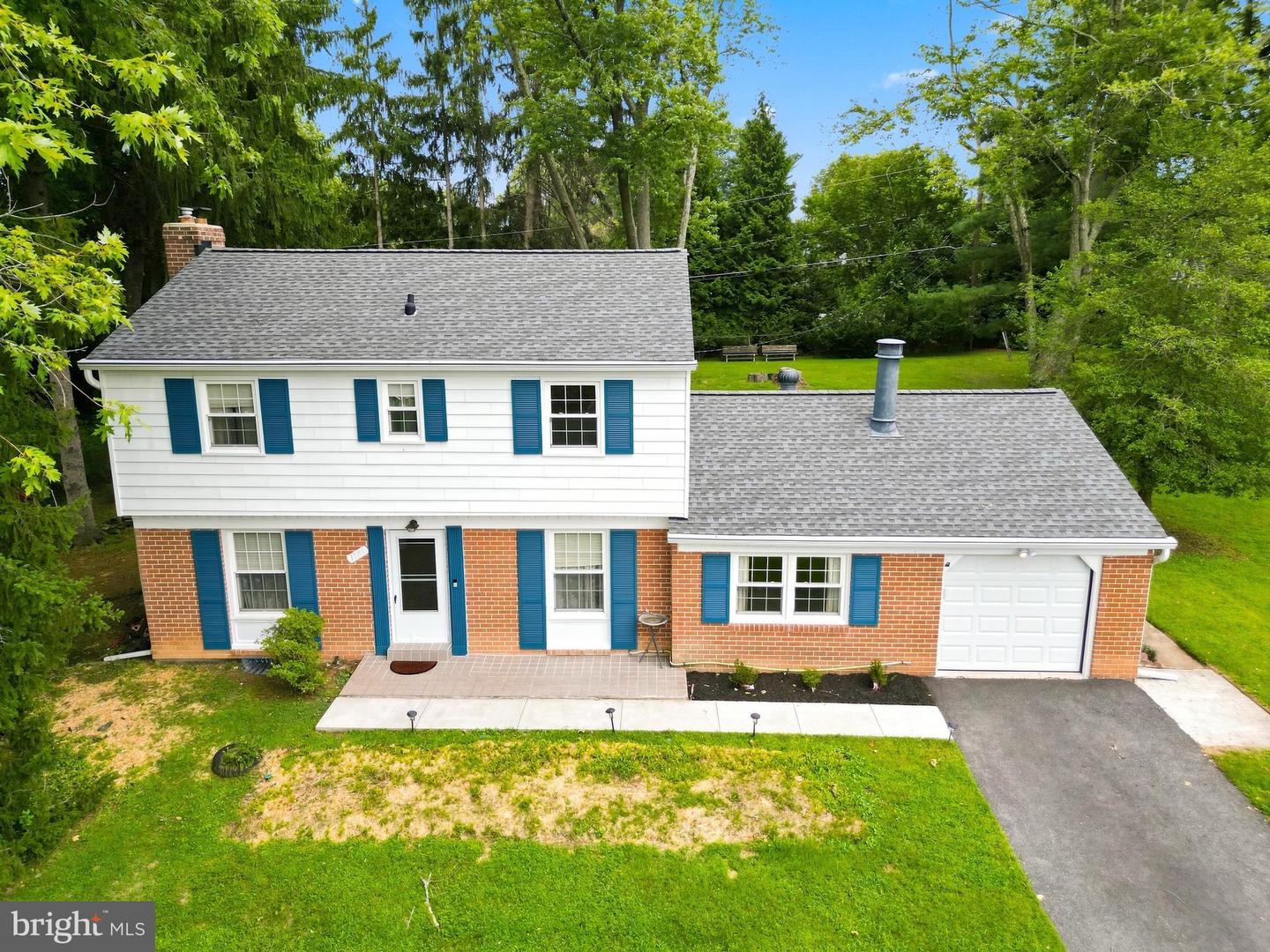 1305 Vermont Road