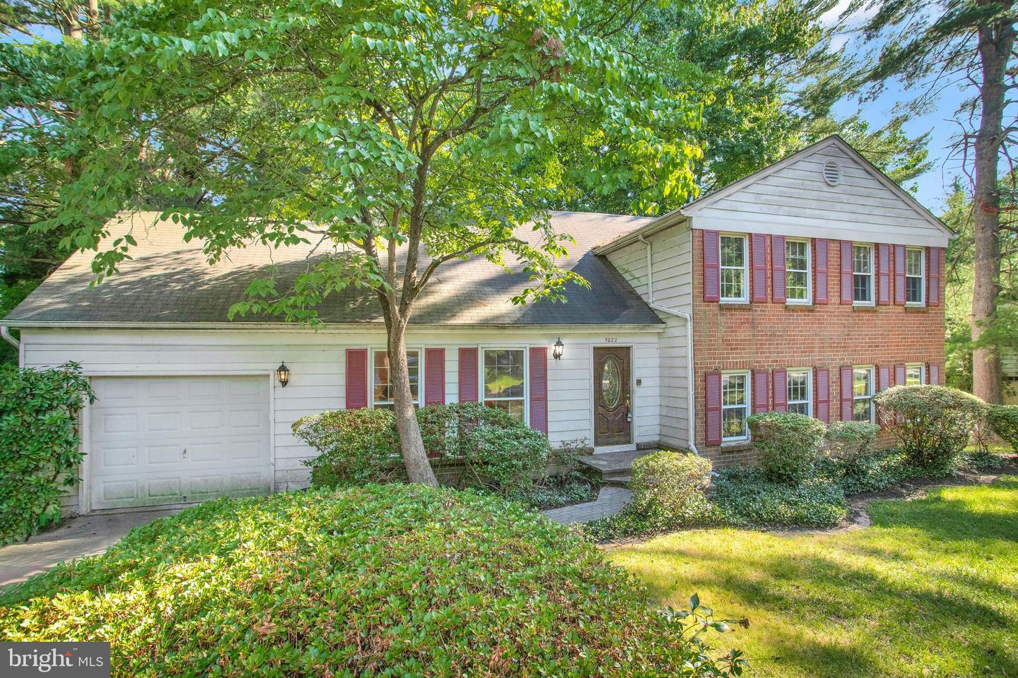 5022 Ten Mills Road, Columbia