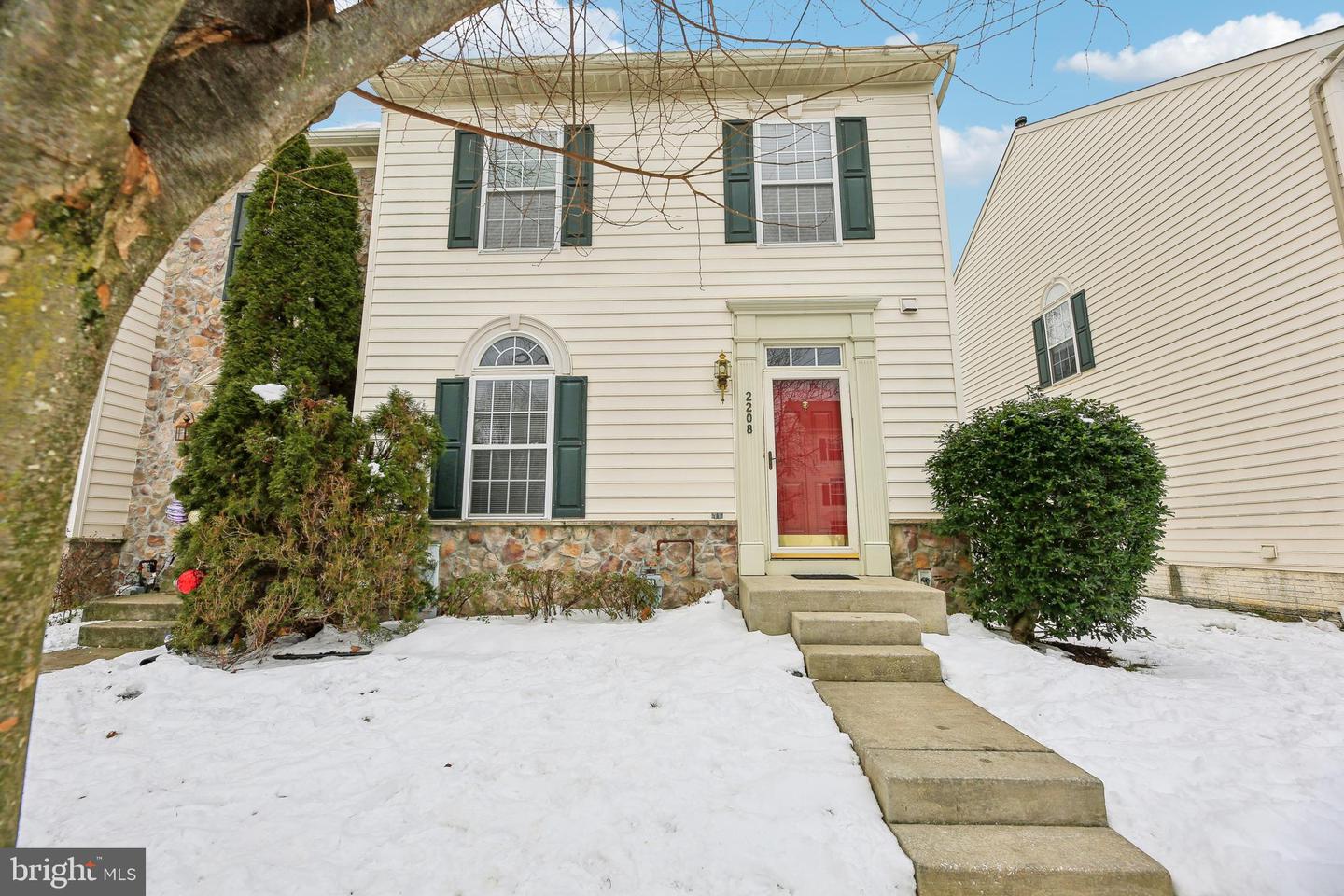 2208 Barnet Court, Woodstock