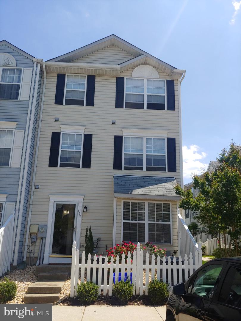 8868 Goose Landing Circle, Columbia
