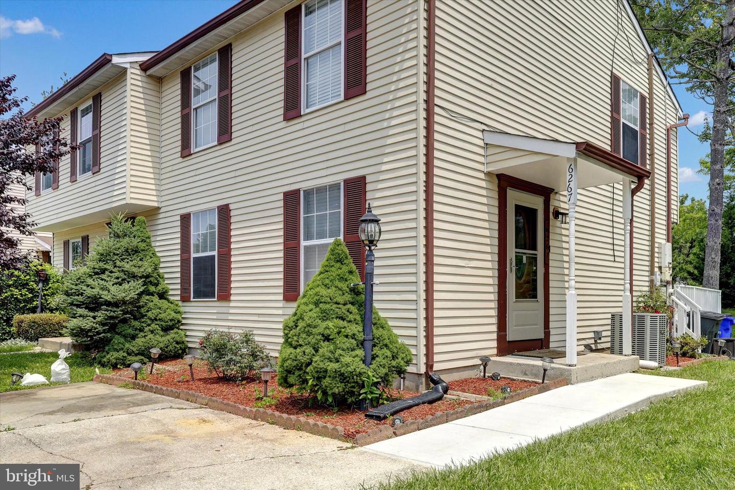 6267 Blue Dart Place, Columbia