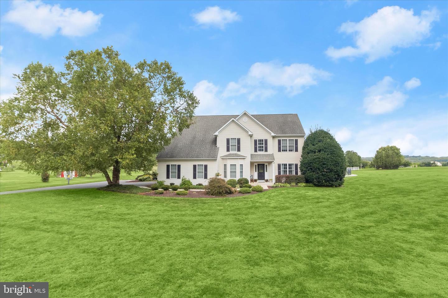 685 W Watersville Road