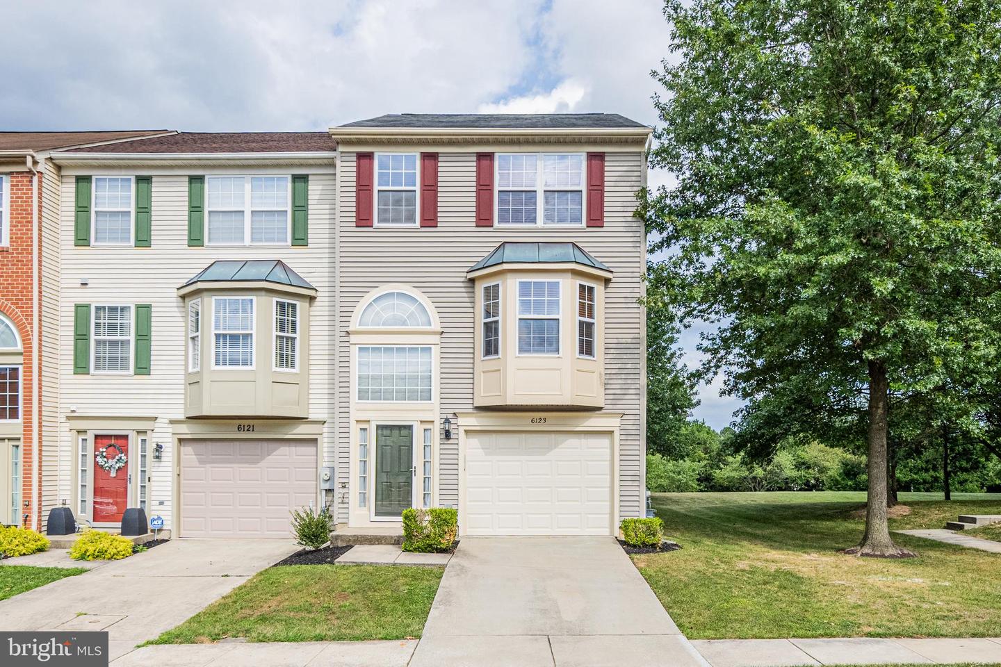 6123 Honeycomb Gate, Columbia