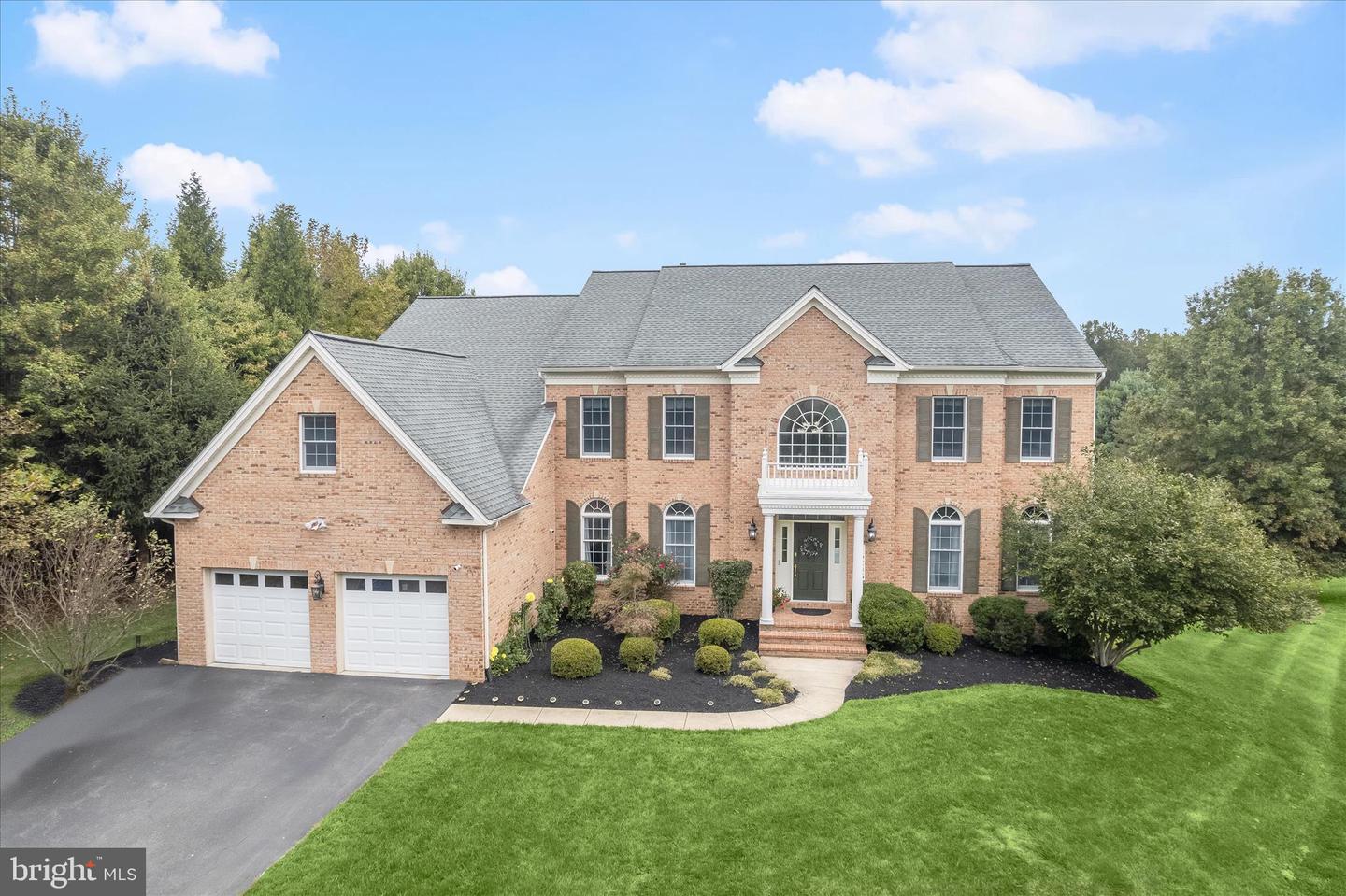 15205 Open Land Court, Dayton