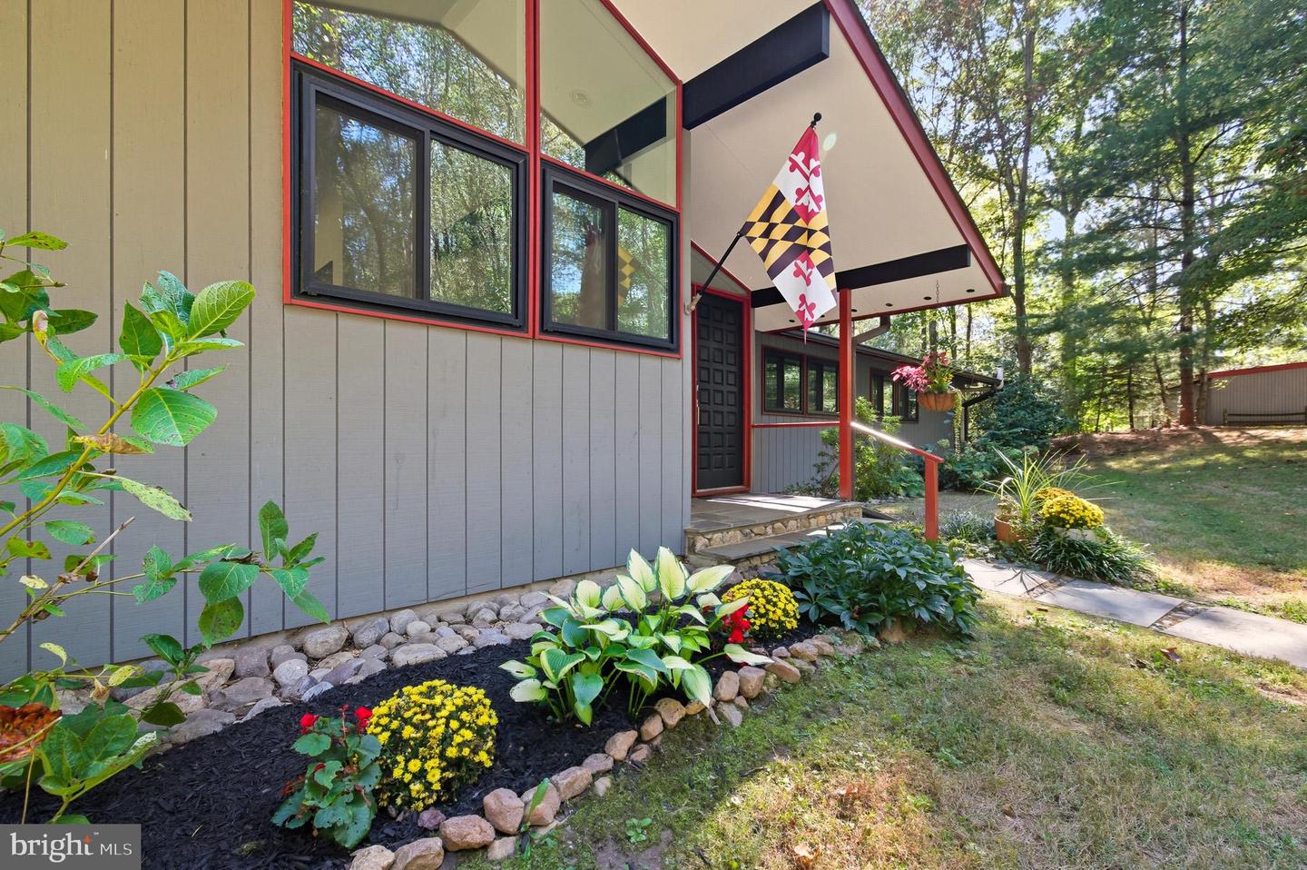 7145 Deer Valley Road, Highland