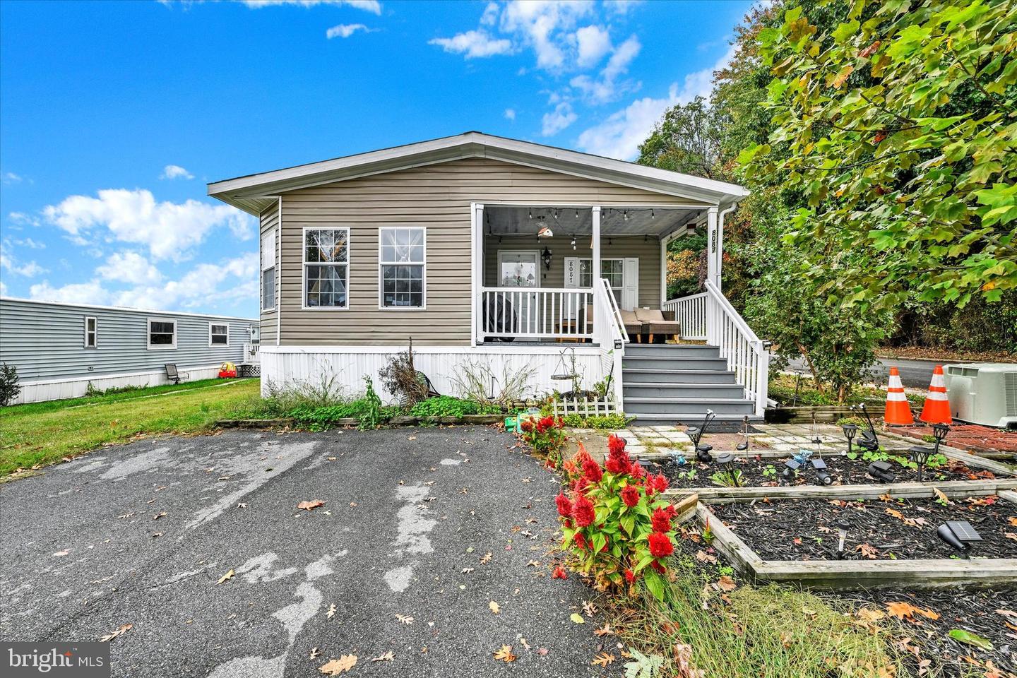 8087 Keeton Rd