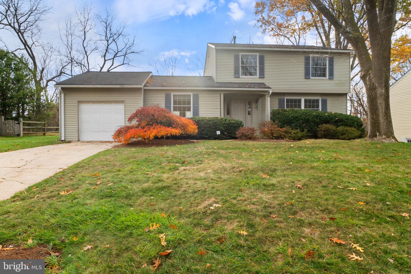 5546 Phelps Luck Drive, Columbia