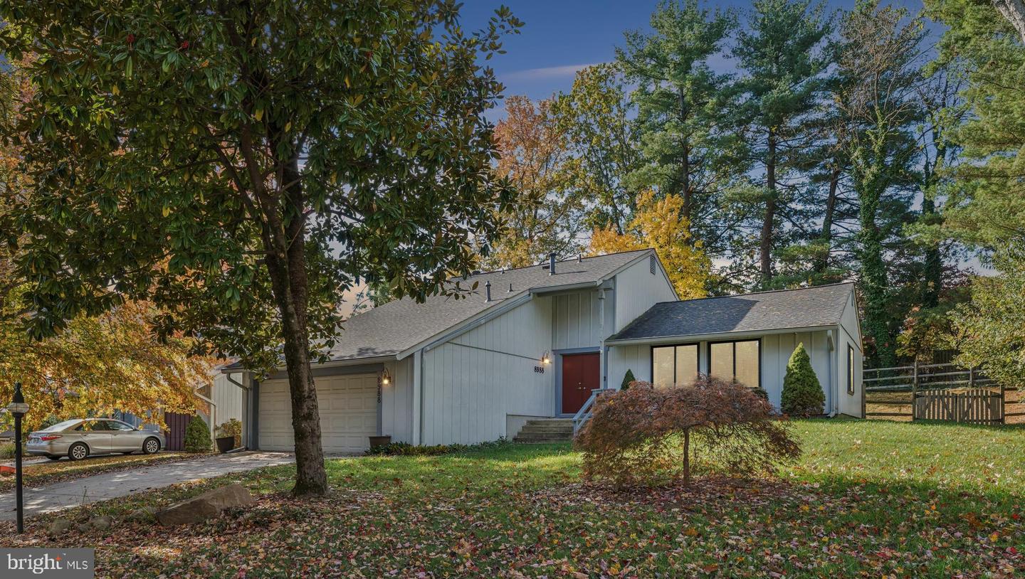 8988 Sidelong Place, Columbia