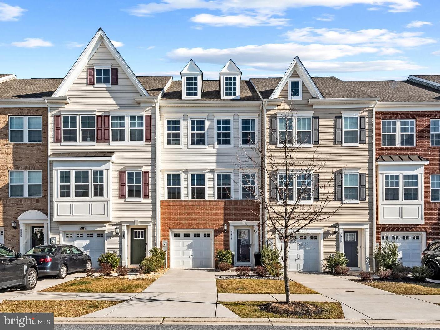 8016 Trotters Chase, Ellicott City