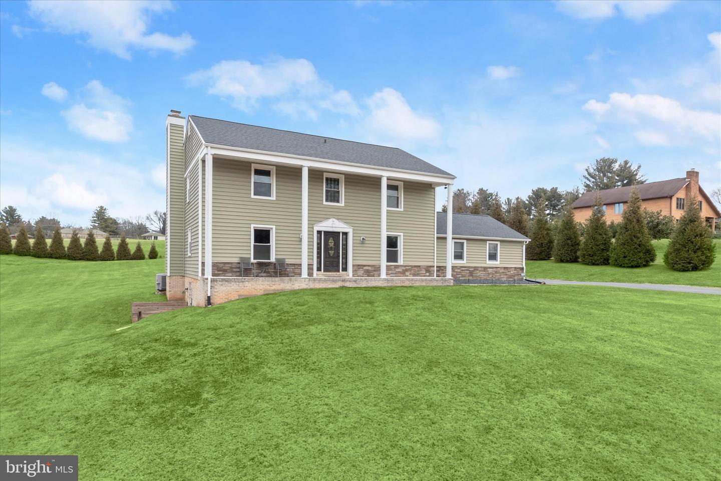 2591 Louanne Court, West Friendship
