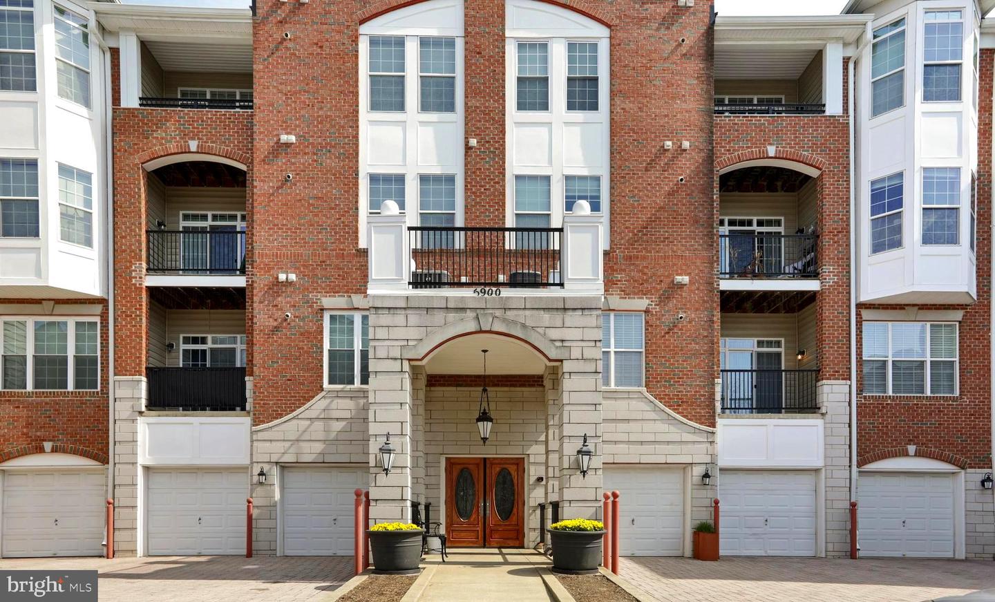 5900 Great Star Drive #202, Clarksville