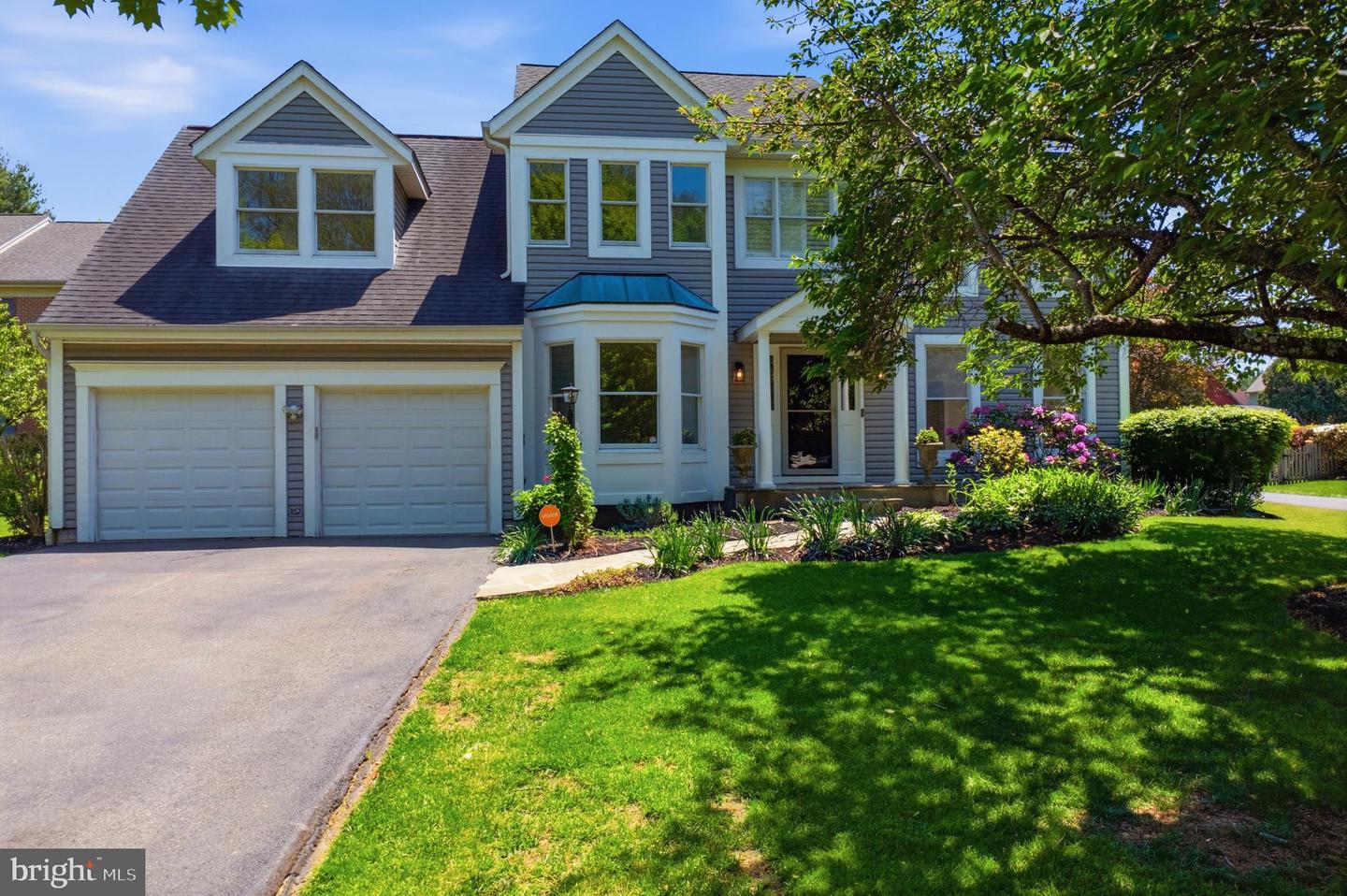 10319 Bassett Hall Court
