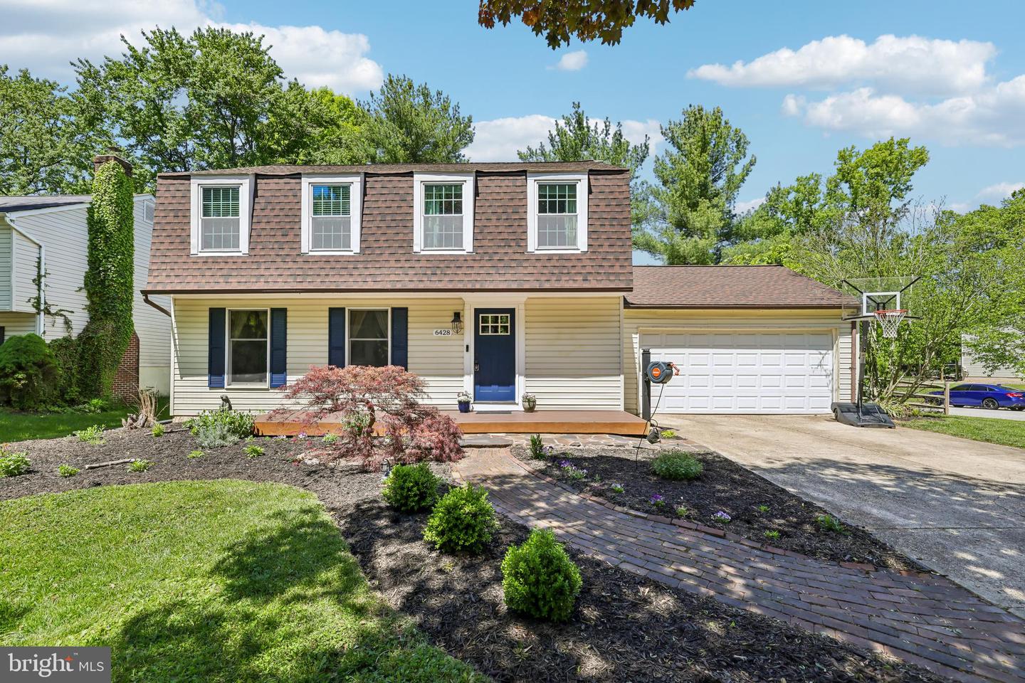 6428 Deep Calm, Columbia