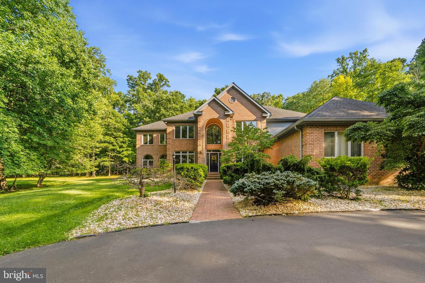 13849 Russell Zepp Dr