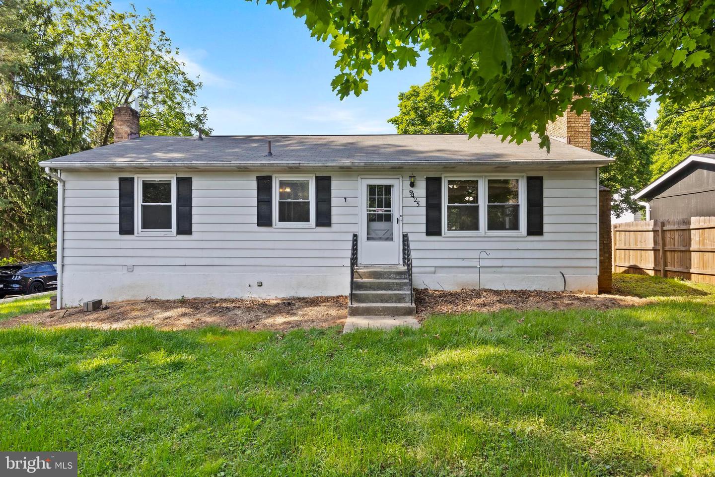 9425 Guilford Road, Columbia