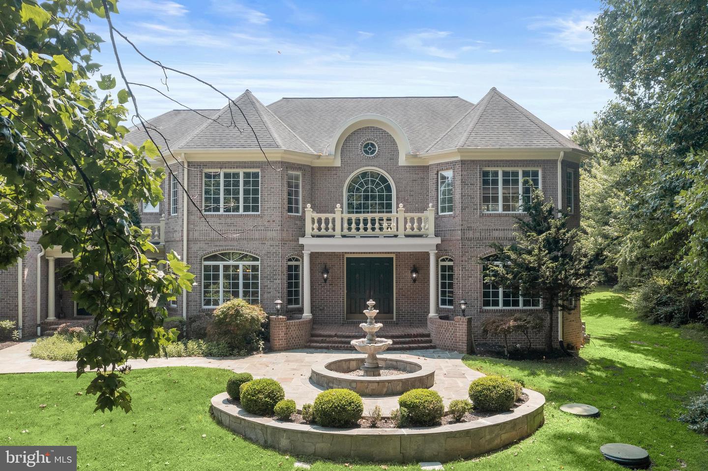 11616 Mirror Pond Court