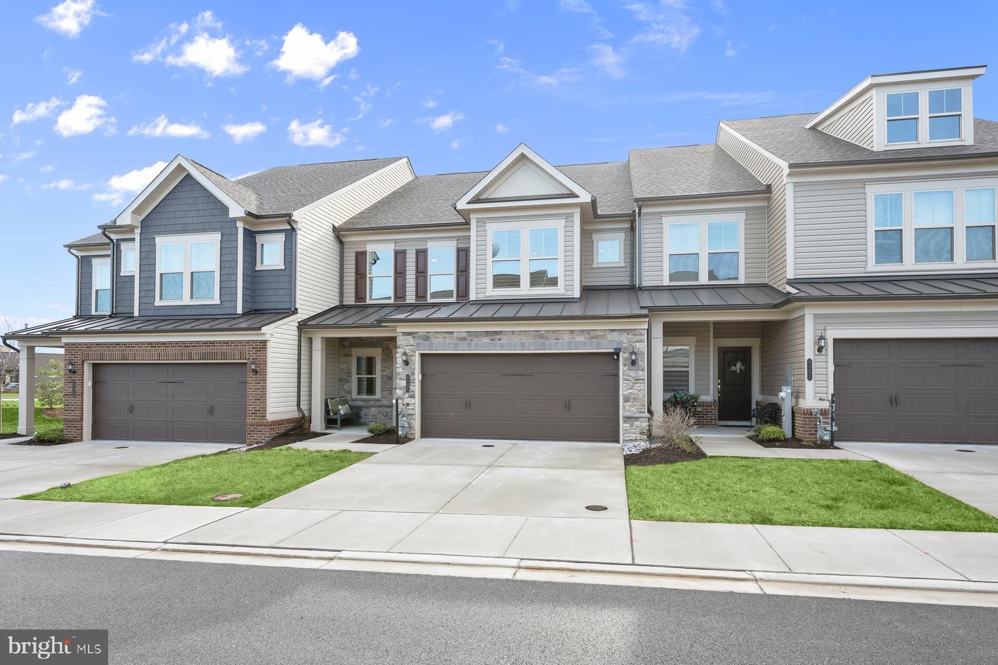 8104 Lisa Lane, Fulton
