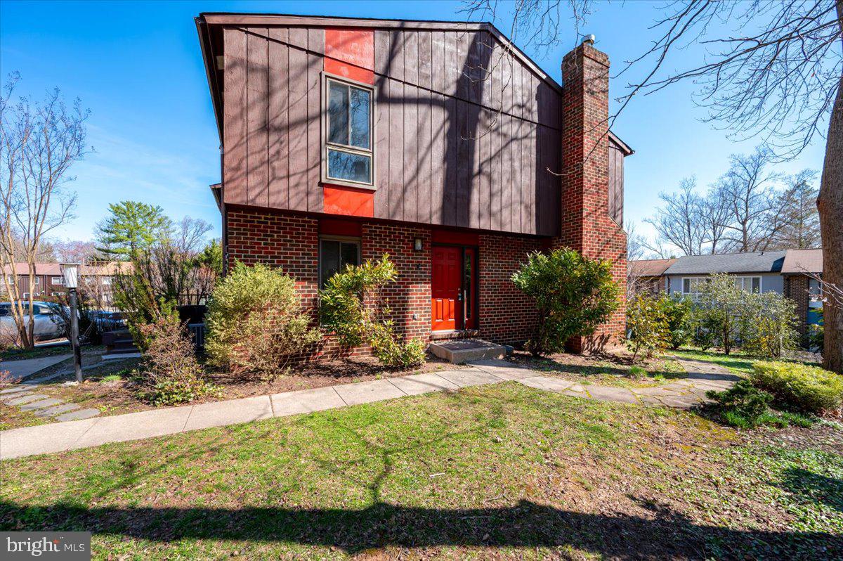 10357 Barcan Circle, Columbia