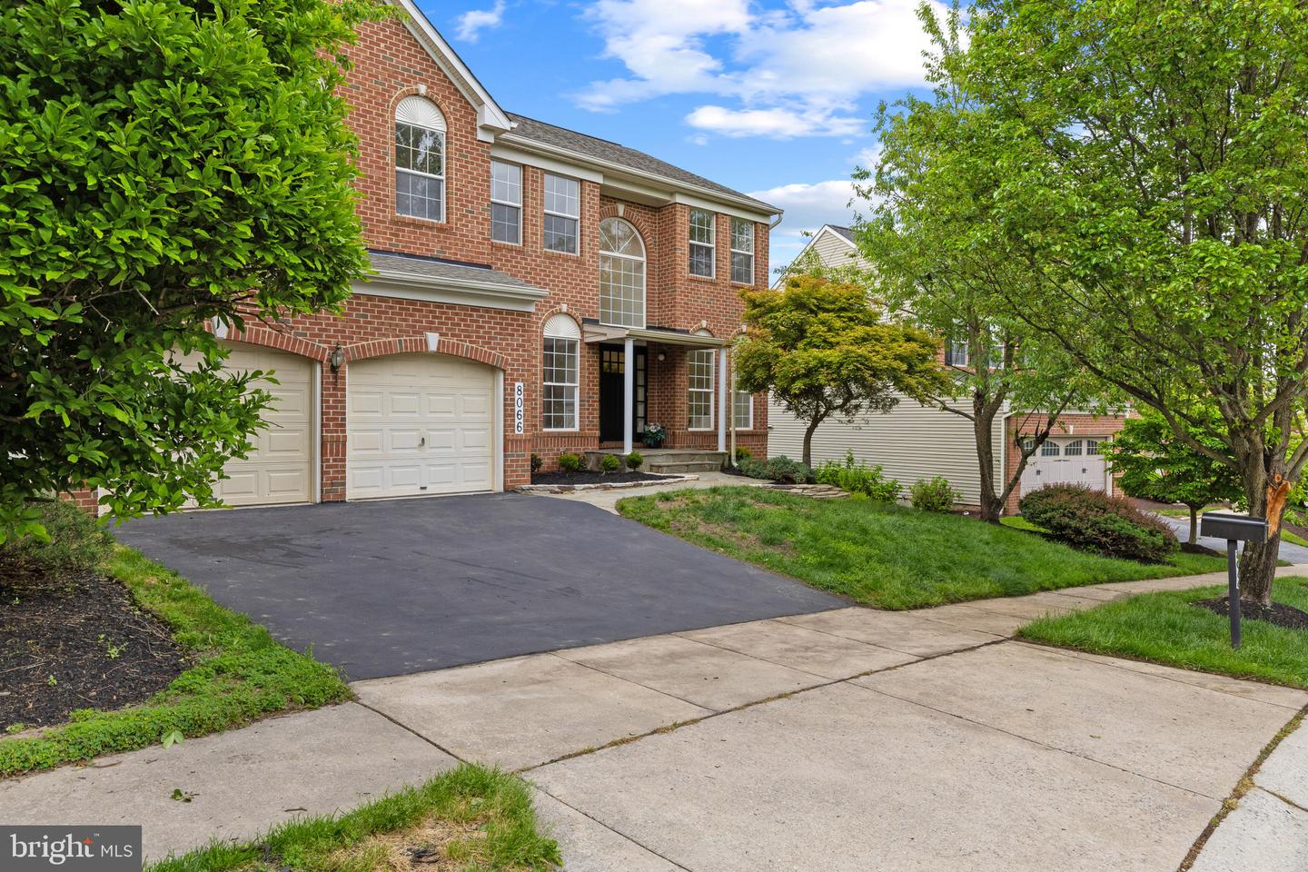 8066 High Castle Road, Ellicott City