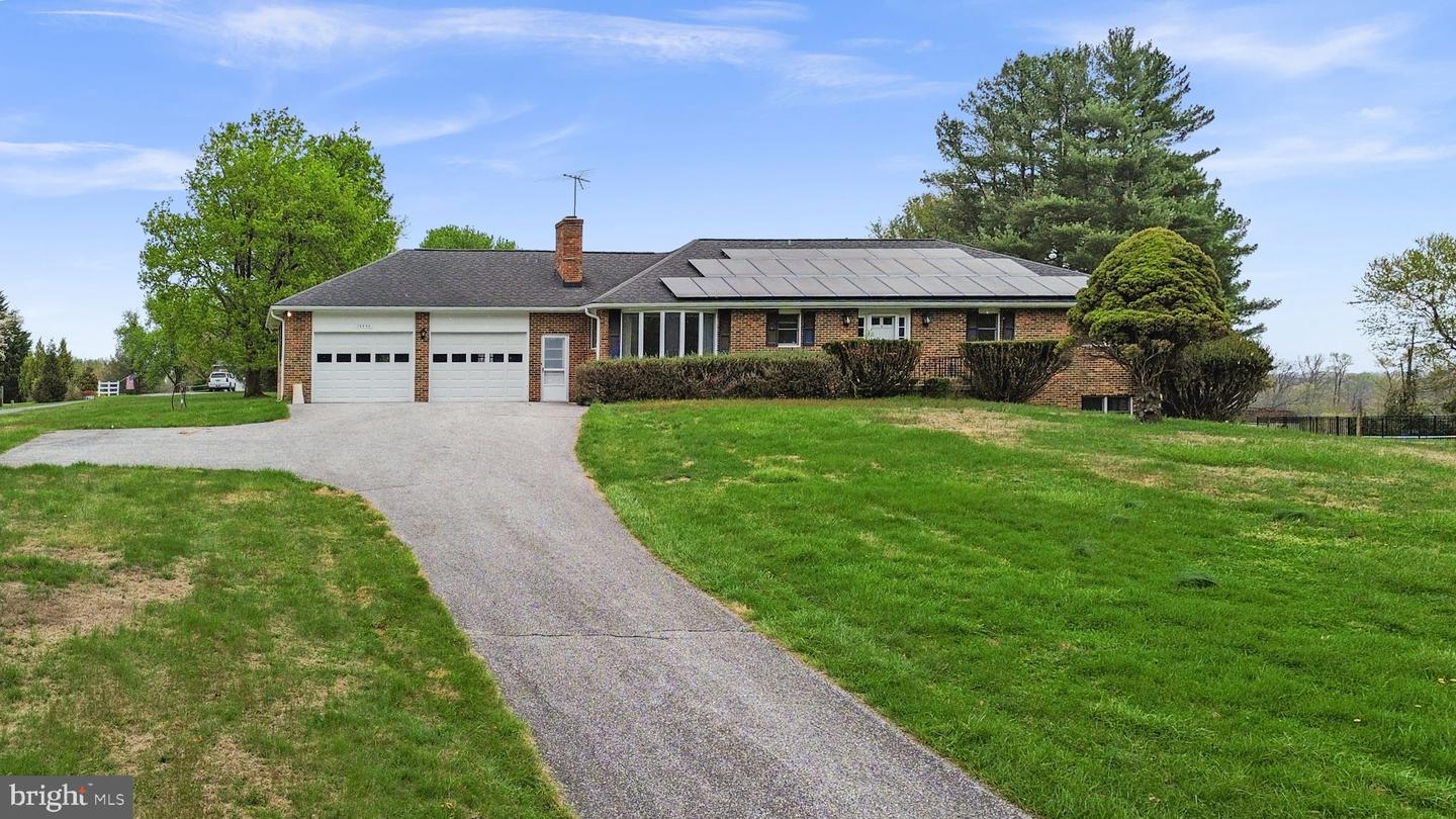 15840 A E Mullinix Road, Woodbine