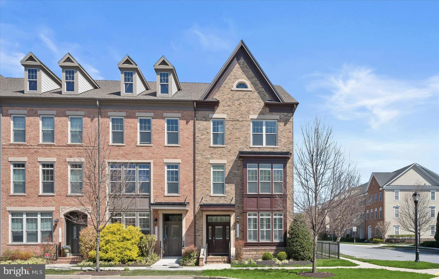 11295 Market Street, Fulton